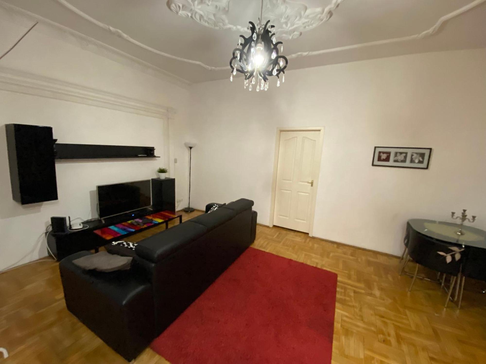 Apartment And Rooms Heart Of The City بودابست المظهر الخارجي الصورة