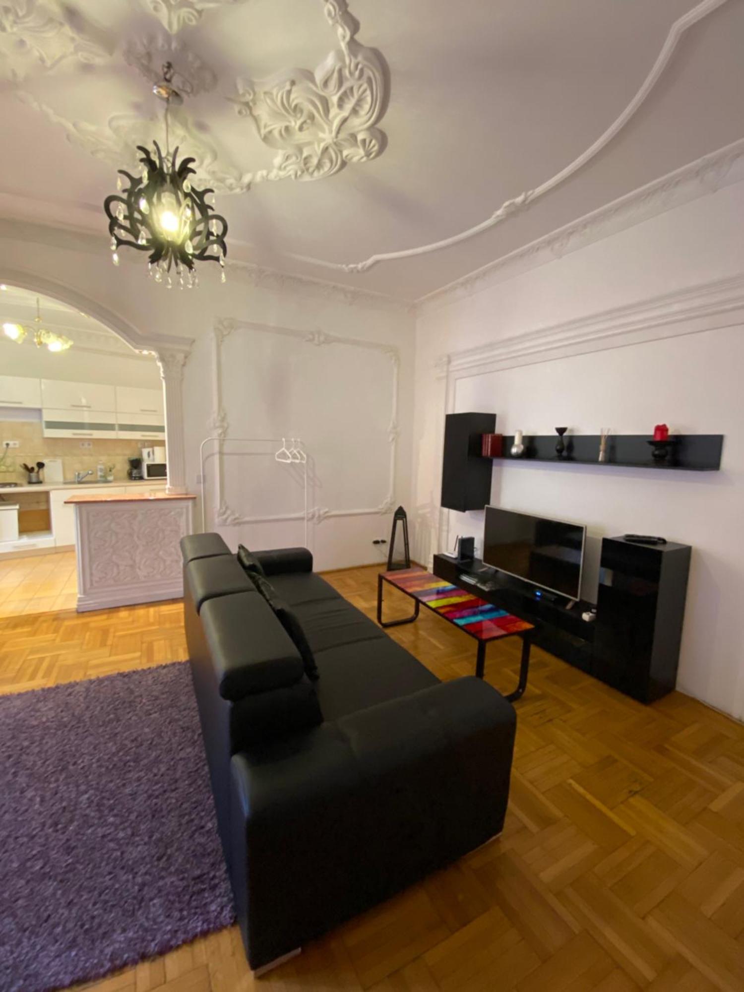Apartment And Rooms Heart Of The City بودابست المظهر الخارجي الصورة