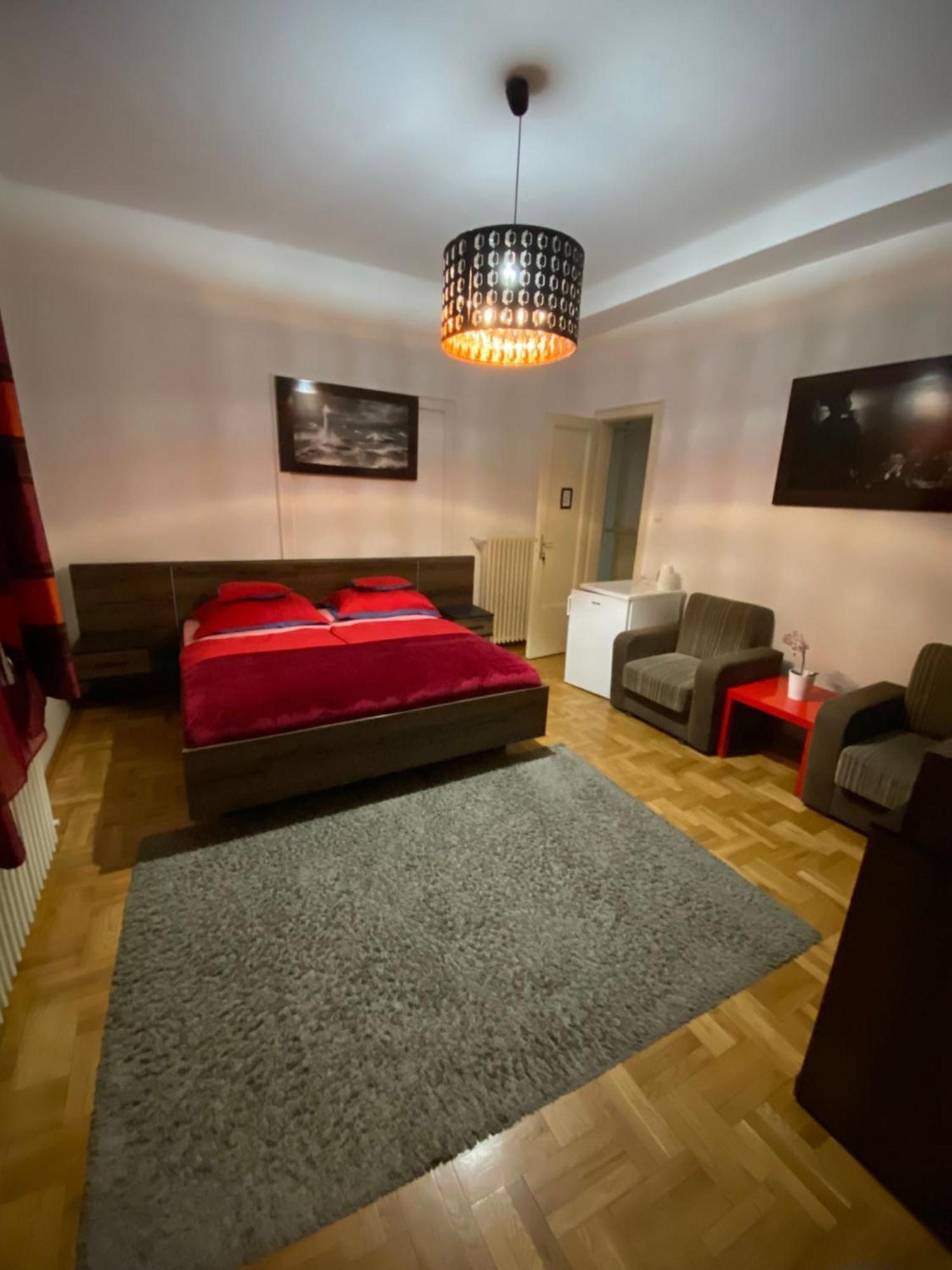 Apartment And Rooms Heart Of The City بودابست المظهر الخارجي الصورة