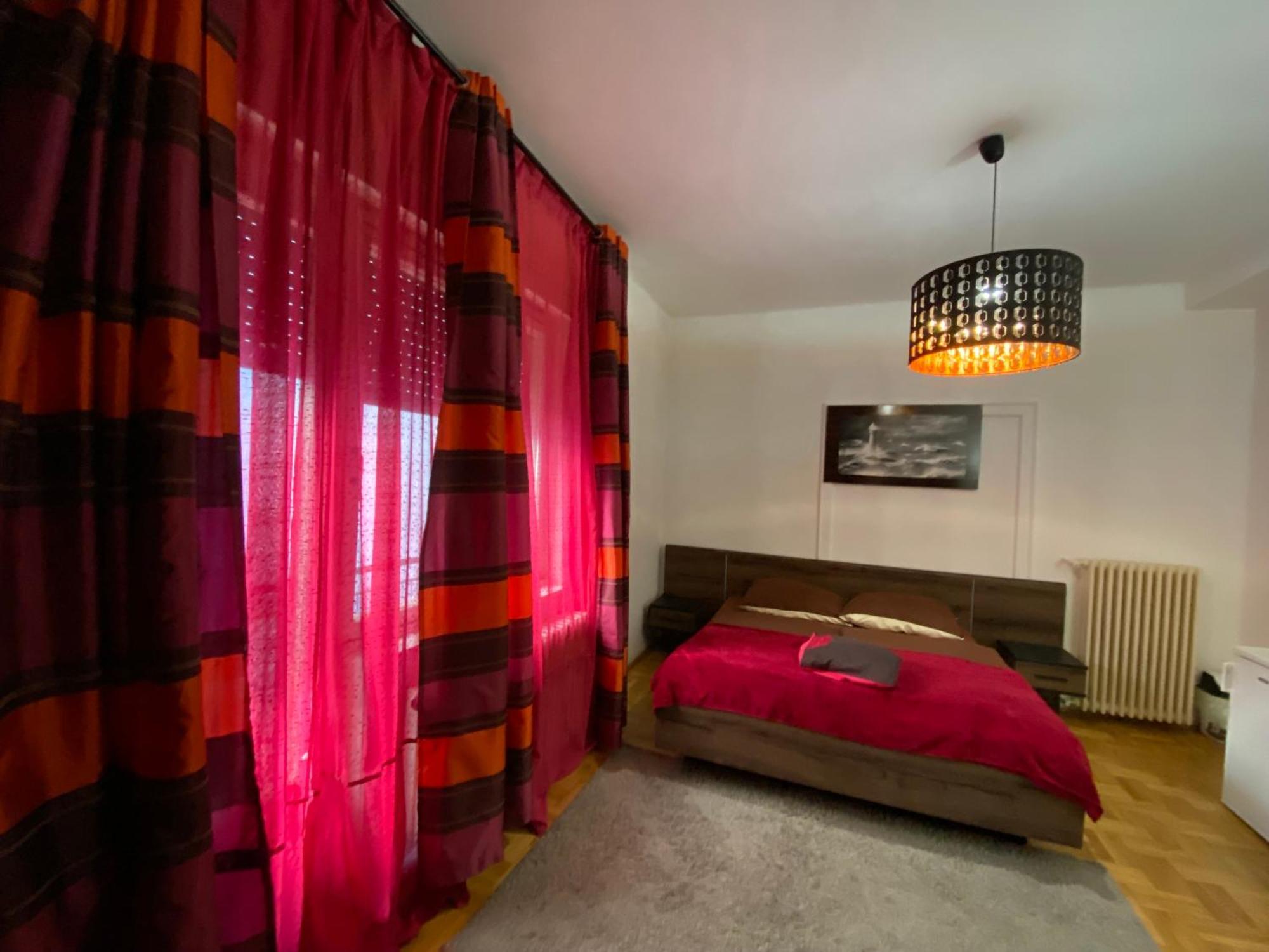 Apartment And Rooms Heart Of The City بودابست المظهر الخارجي الصورة